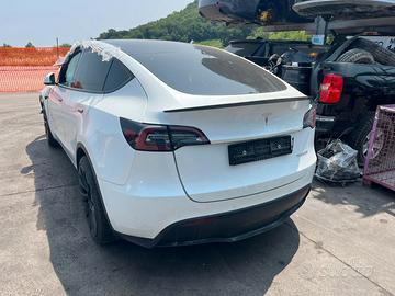 PEZZI DI RICAMBIO Tesla Model Y Performance 2022