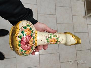 Brocca antica porcellana