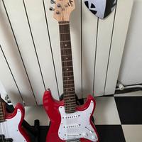 Chitarra elettrica Squier Mini by Fender+Supporto
