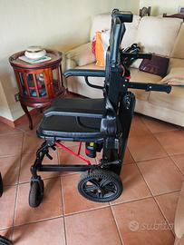 Montascale a cingoli per disabili o anziani