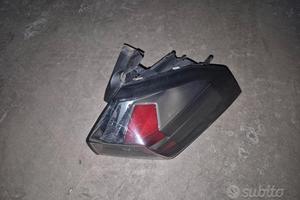 Stop Posteriore Led Destro Per Peugeot 2008 2025