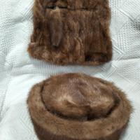 Coordinato retrò cappello e scaldamani pelliccia 