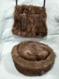 Coordinato retrò cappello e scaldamani pelliccia 