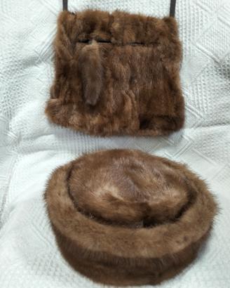 Coordinato retrò cappello e scaldamani pelliccia 