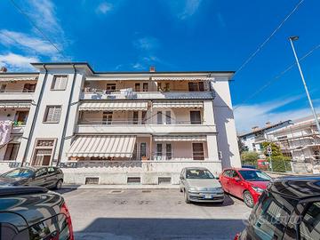 3 LOCALI A VILLAFRANCA DI VERONA