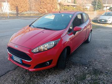 Ford Fiesta 1.4 3 porte Bz.- GPL Black & White Edi