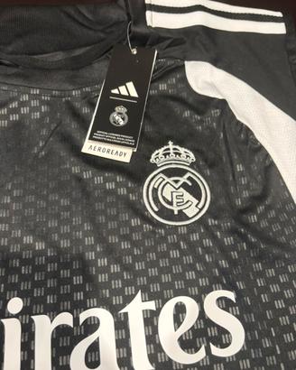 Tuta Real Madrid