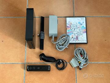 Nintendo Wii Nera Completa con Gioco Testata