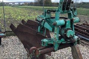 Aratro lago bivomere