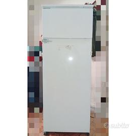 Frigorifero a incasso marca Ignis