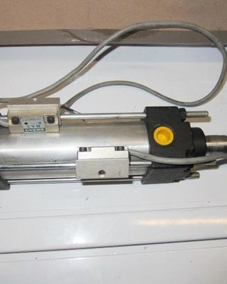 Cilindri pneumatici WAIRCOM (2)+altro