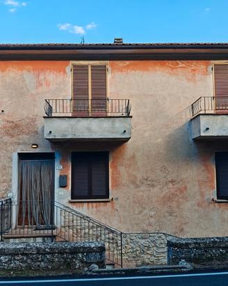 Piccolo appartamento nella verde Umbria
