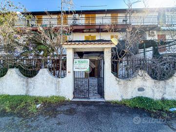 3 LOCALI A FALCONARA ALBANESE