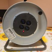 Avvolgicavo Professionale 25m 3G2,5 – 4 prese