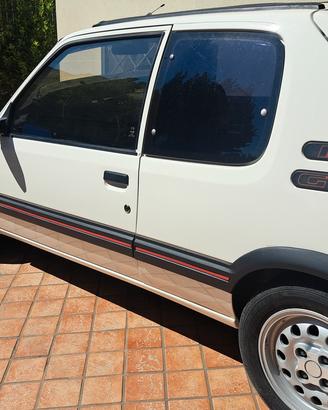 peugeot 205