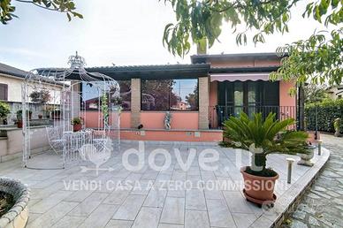 Villa di 190 m² con 5 locali a Cura Carpignano