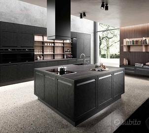 Cucina Isola Master 180x180 con 4 Colonne