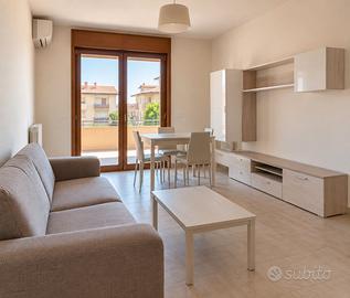 Luminoso bilocale con terrazzo abitabile