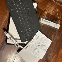 Tastiera portatile per "l Pad" "Logitech"