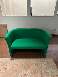 Set divano piu dhe poltrone