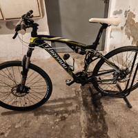 mountain bike Torpado Hurricane T550 Hardtail