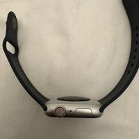 Apple Watch SE (GPS + Cellular) (2nd Generation)
