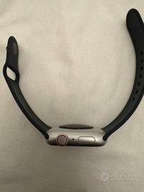 Apple Watch SE (GPS + Cellular) (2nd Generation)