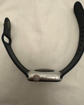 Apple Watch SE (GPS + Cellular) (2nd Generation)