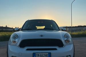 MINI COUNTRYMAN S BENZINA
