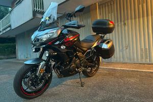 Kawasaki  Versys  650 - 67cv  - 2021 - 14.990km