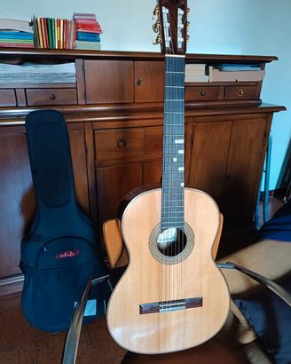 Chitarra classica artigianale