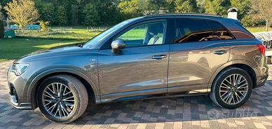 Audi Q3  2.0 tdi 150 cv Quattro S-Line