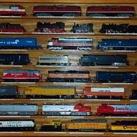 modellismo: collezione trenini HO loco e vagoni