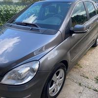 Mercedes classe b 180