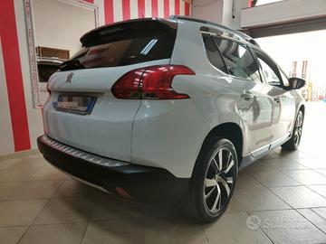 Peugeot 2008 BlueHDi 100 Allure