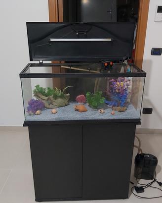 Acquario da 100 litri con mobiletto in colore nero