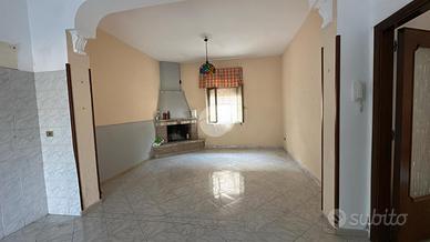 BOX A QUARTO