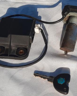 Kit chiave bloccasterzo immobilizer Beverly 500