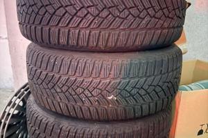 Gomme con cerchi da 16â misura 205 55 16