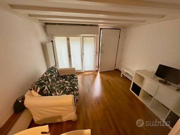 LOFT STATO VIA CARDETO