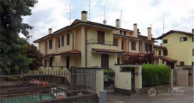 Villa a Turate