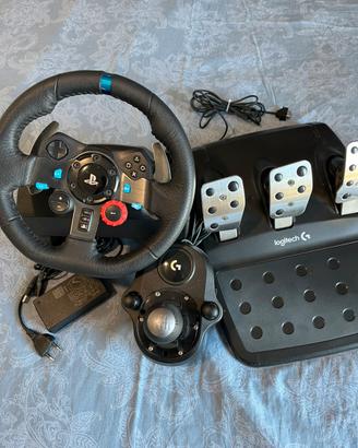 logitech g 29 con pedaliera e cambio manuale