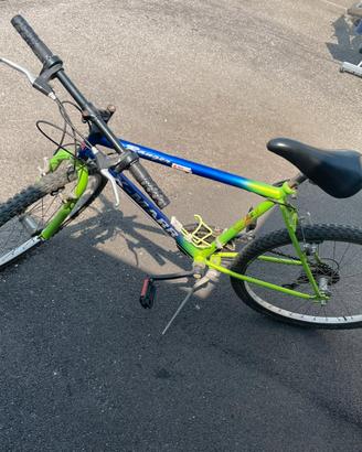 Bici Mountain bike ranger con cambio 7 marce