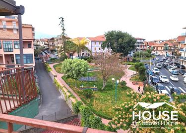 Gravina di catania panoramico attico