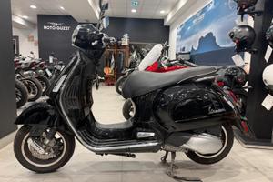 Vespa GTS 300 Super
