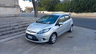 Ford Fiesta 1.2 82CV 5 porte