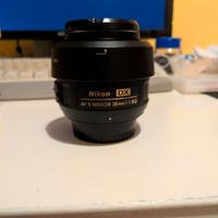 Nikon 35mm 1.8 G DX