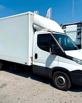IVECO DAILY 35s160 cassa e sponda, km 380.000