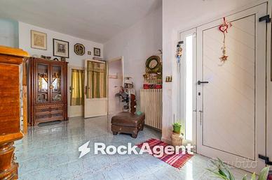 Casa indipendente di 95 m² con 3 locali a Cassano 