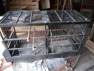 Gabbia per uccellini in legno